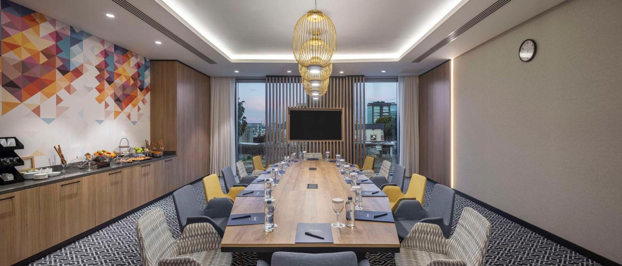 Hampton By Hilton Airport Otel Antalya